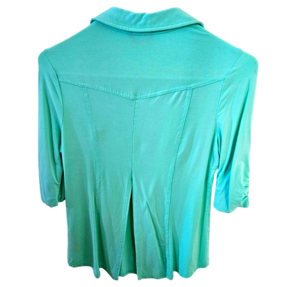 Top - Picture 2 of 2